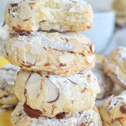 Almond Cookie